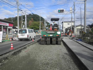 施工中｜主要地方道 大谷狼煙飯田線 地方道改築（防災・安全）工事（飯田工区 改良2工区）